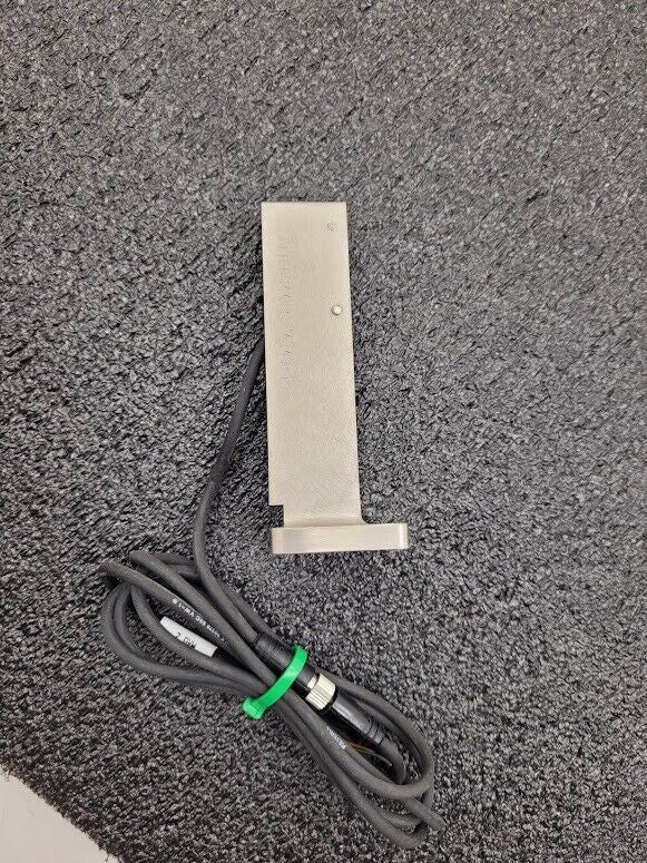 Keyence PZ-V12 Photoelectric Reflective Sensor 12-24V DC With Stand and Cable