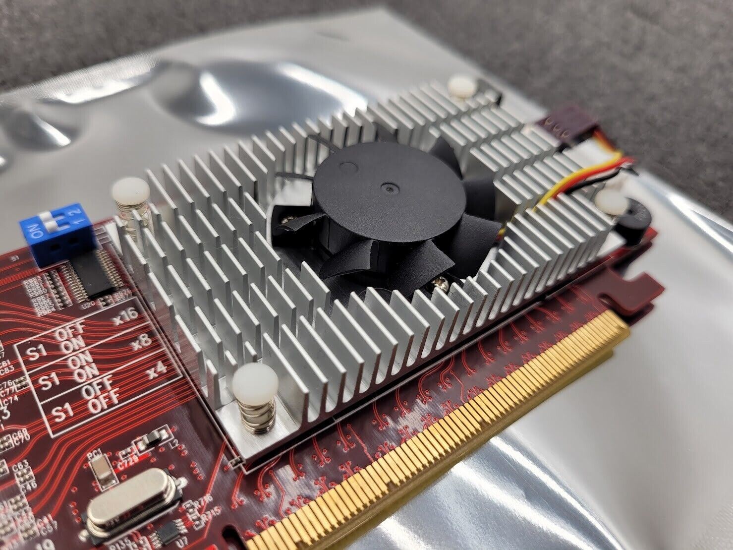 Serial Cables PCI-AD-x16HE-PS PCIe x16 Gen3 Switch-based Host Adapter NVMe HBA