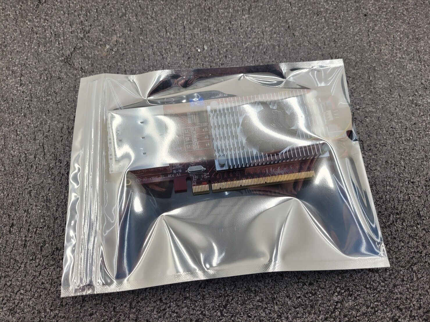 Serial Cables PCI-AD-x16HE-PS PCIe x16 Gen3 Switch-based Host Adapter NVMe HBA