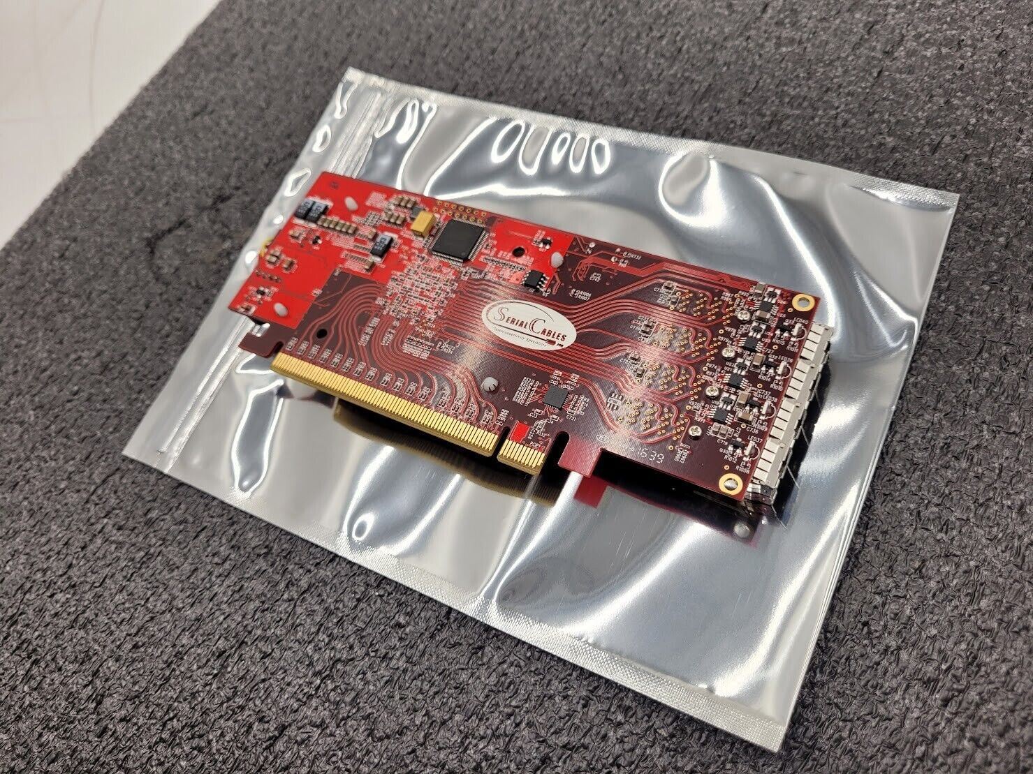 Serial Cables PCI-AD-x16HE-PS PCIe x16 Gen3 Switch-based Host Adapter NVMe HBA