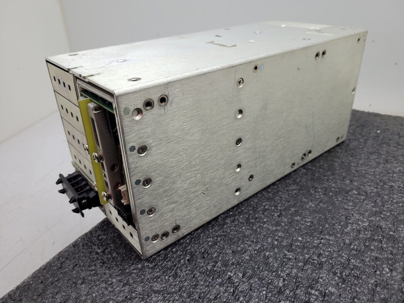 Artesyn DC Power Supply iVS1-5N0-00-A 1500W 15VDC 100A Output 100-240V 20A Input