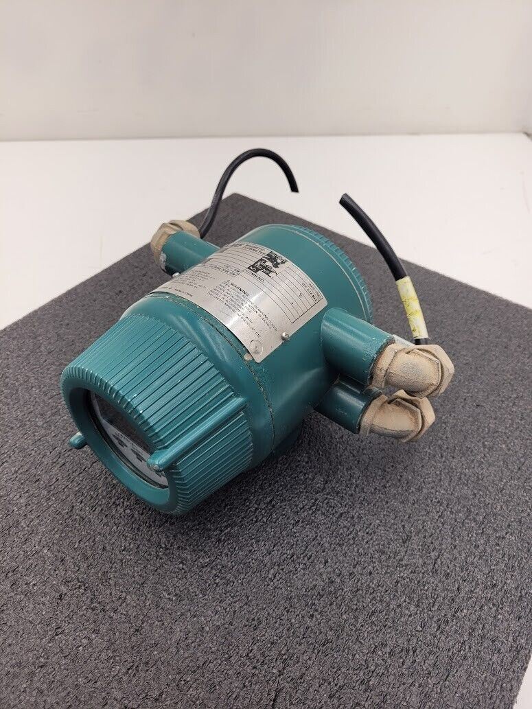 Yokogawa  Magnetic Flow Meter ADMAG AXFA14C-E2-21/FF1 24VDC