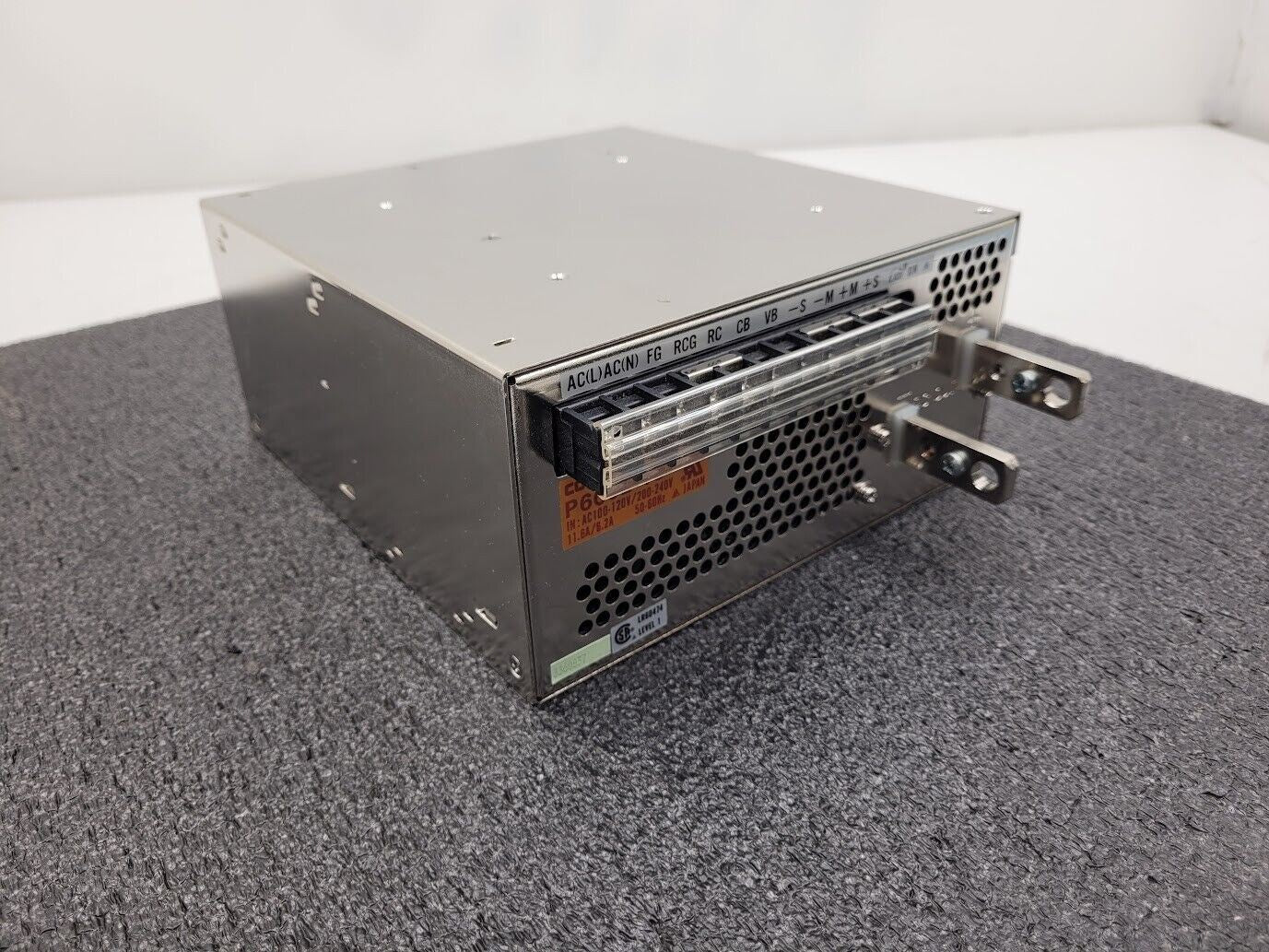 Cosel P600E-15 / P600E15 100-240VAC 11.6A Input 15V 43A 650W Output Working Pull