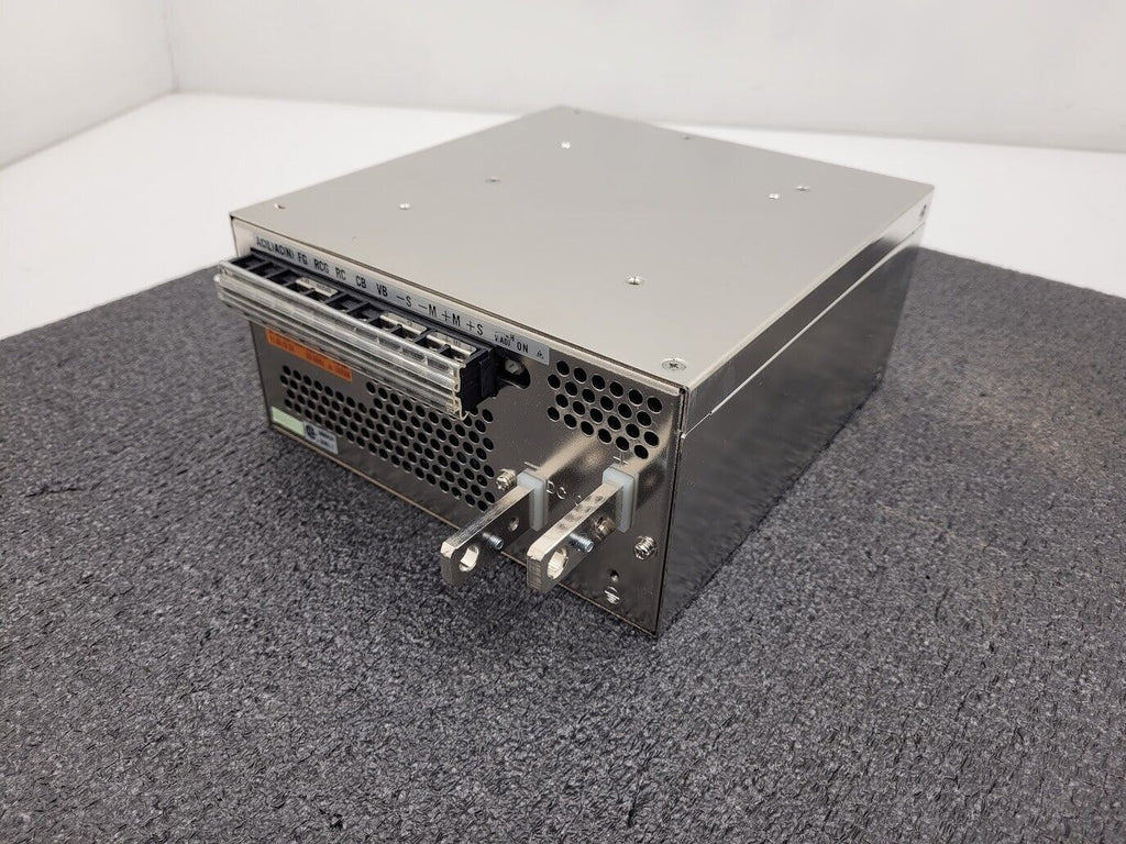 Cosel P600E-15 / P600E15 100-240VAC 11.6A Input 15V 43A 650W Output Working Pull