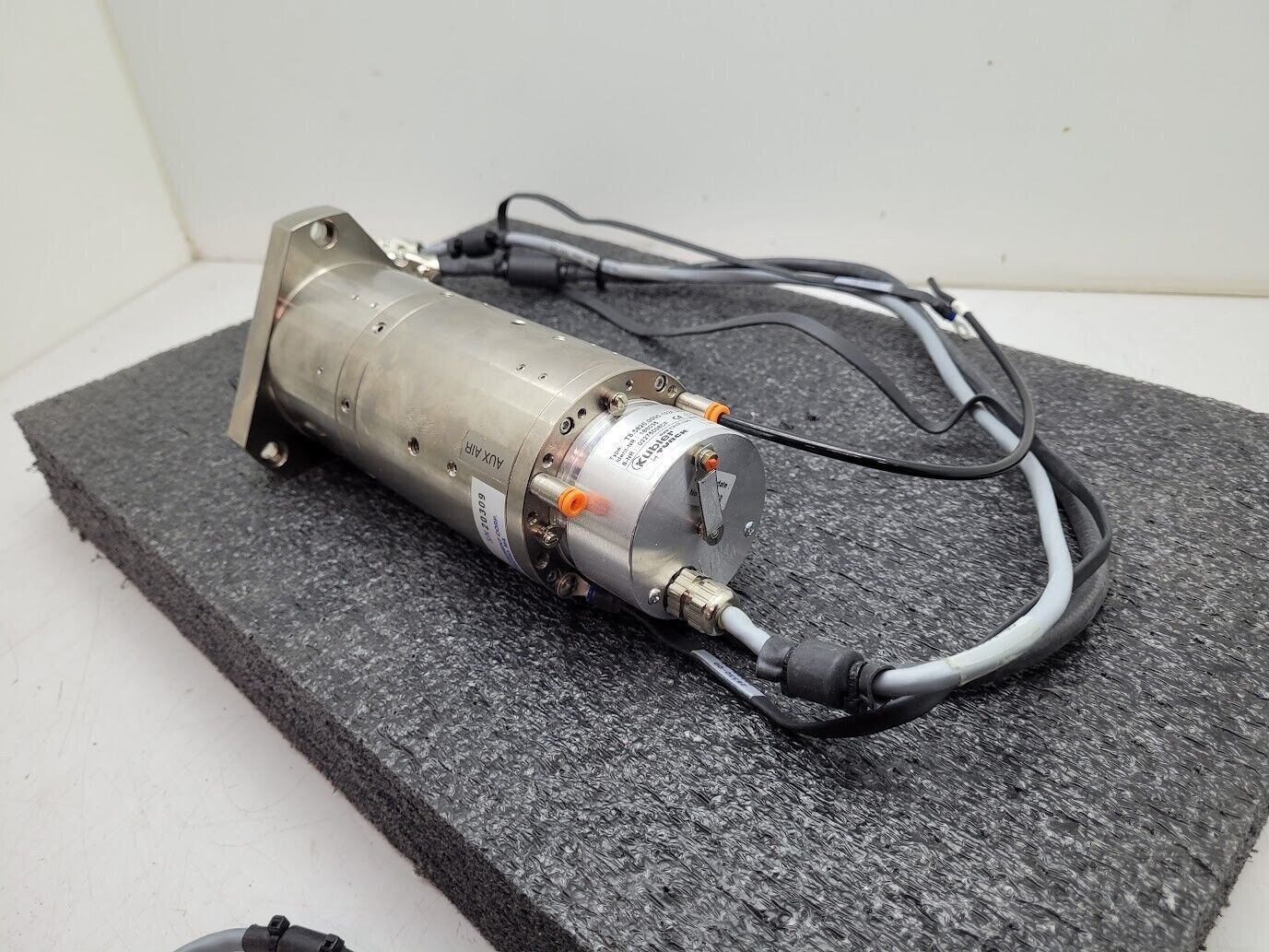 Kubler/Turck Dover T8.5820.0000.1024.5078 Air Bearing High Speed Spindle Encoder