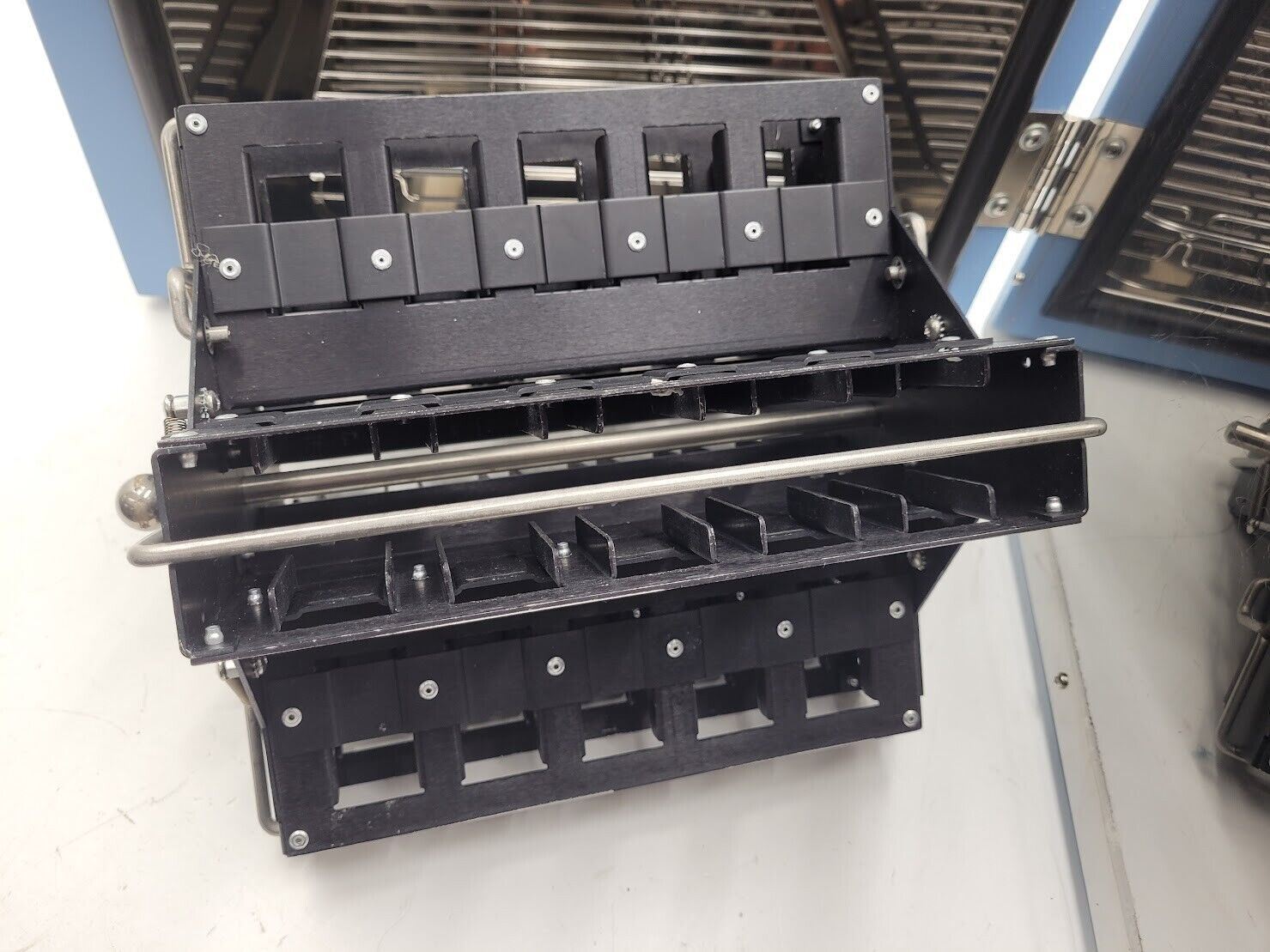 Scigene Model 777 Rotating Microarray Hybridization Oven Agilent SureHyb Rotator