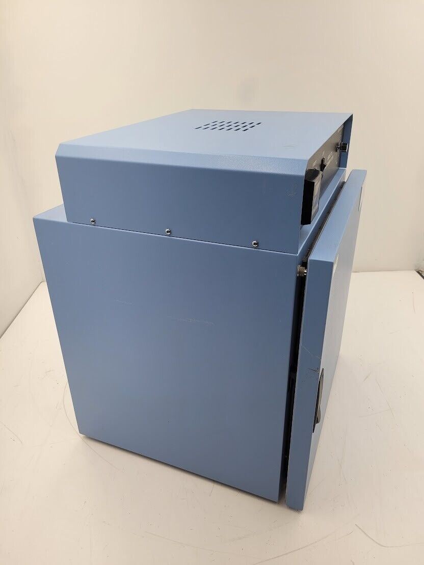 Scigene Model 777 Rotating Microarray Hybridization Oven Agilent SureHyb Rotator
