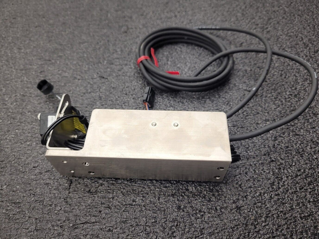 Keyence LV-21A Photoelectric Digital Laser Amplifier + LV-H32 Reflective Sensor
