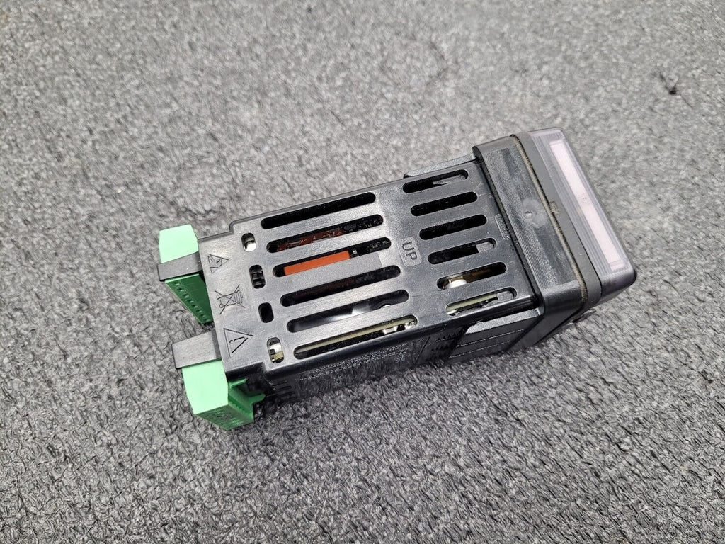 Watlow PM6L1AJ-AAAAAAA EZ ZONE Panel Mount Limit Controller Working Used Pull