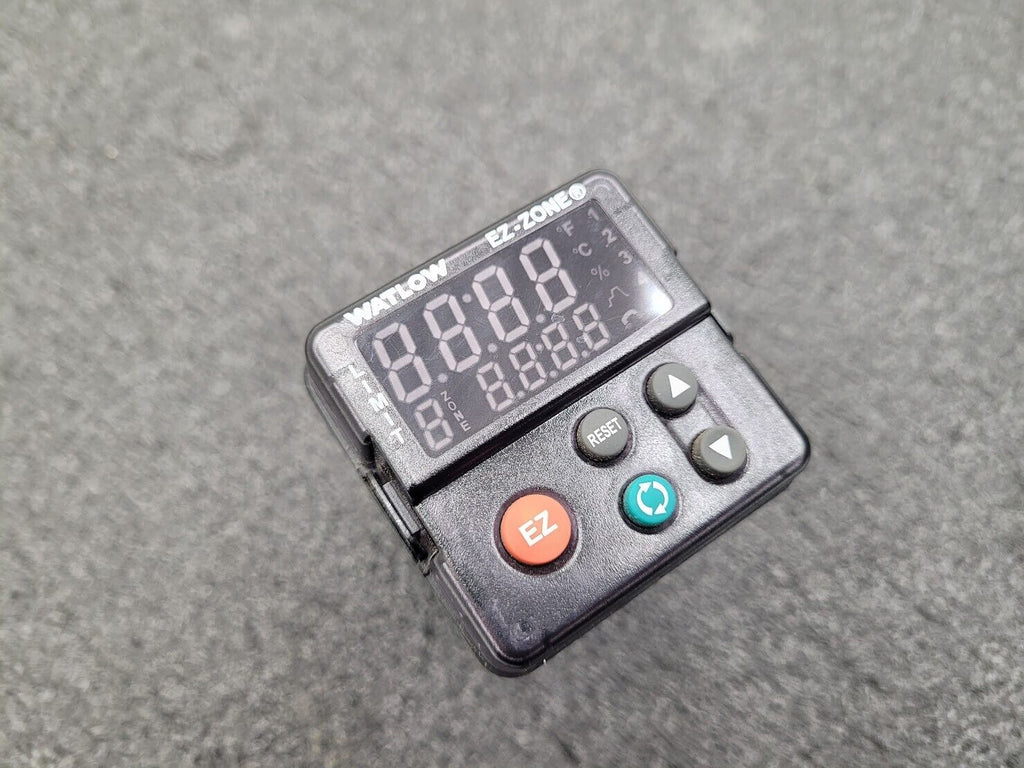 Watlow PM6L1AJ-AAAAAAA EZ ZONE Panel Mount Limit Controller Working Used Pull