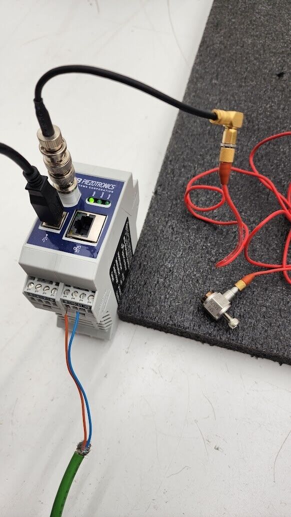 PCB Piezotronics MTS ICP Signal Conditioner 410C01 USB Ethernet Fully Tested