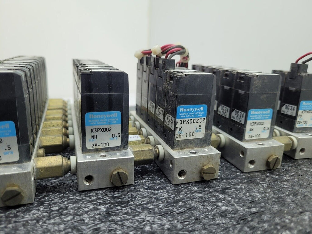 Lot of 29x Honeywell Solenoid Valve Block K3PX002 24VDC 28-100PSI 5/32 Connector
