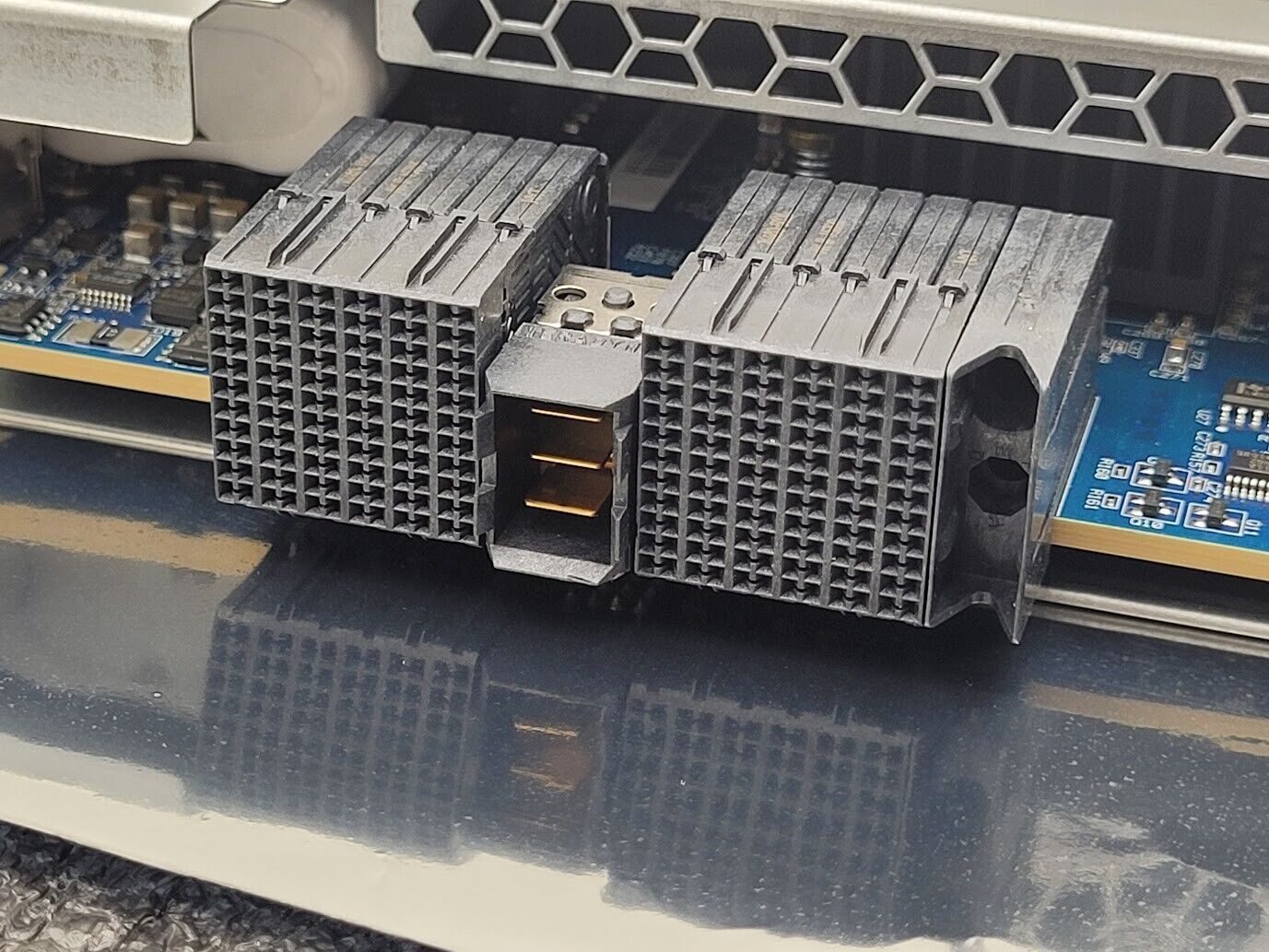 Dot Hill Storage Controller FRUKC77-01 6Gb/s SAS 4x FC Tested Working