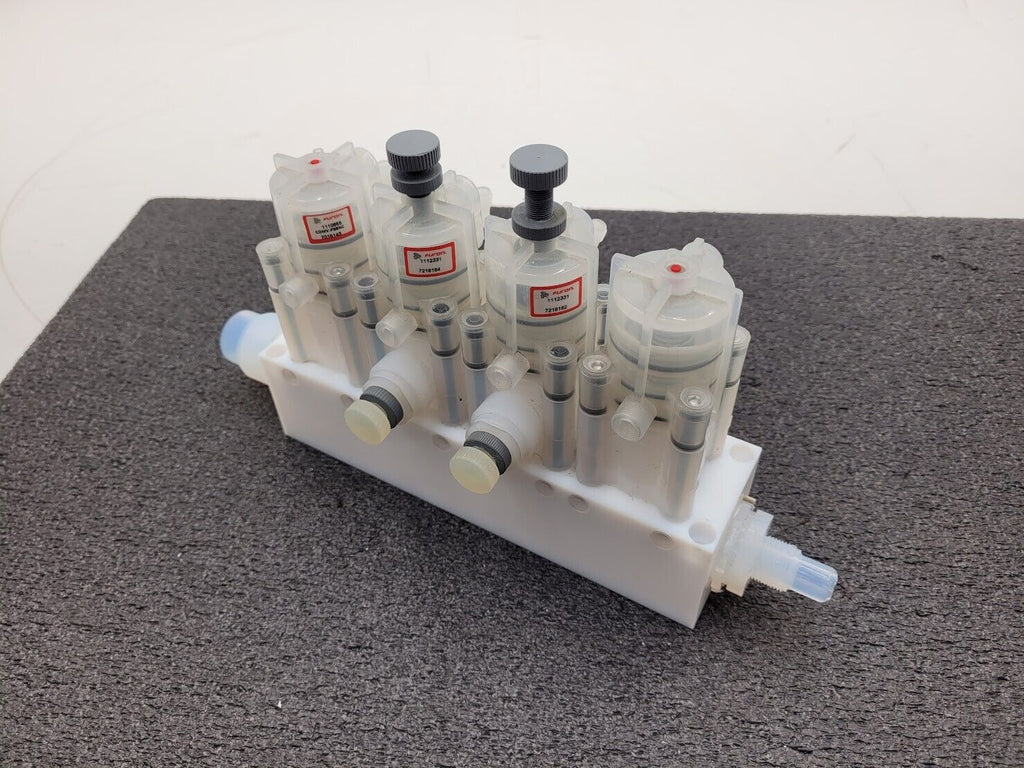 Furon High Purity Regulated Valve Bank Assembly 1112430-004 1110655 1112331