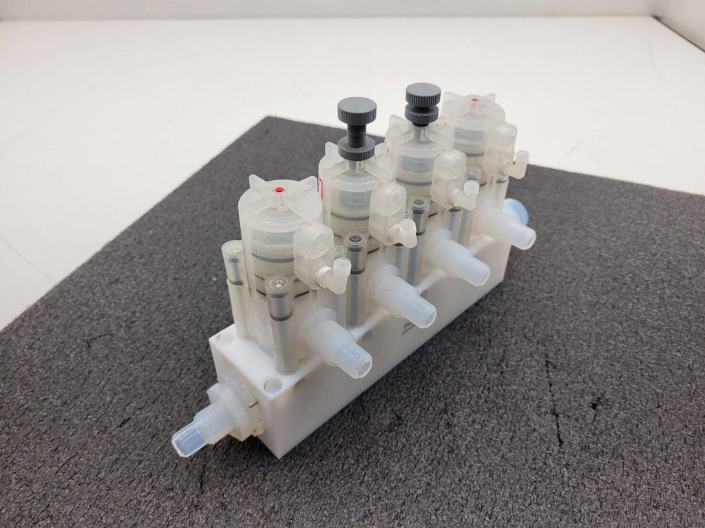 Furon High Purity Regulated Valve Bank Assembly 1112430-004 1110655 1112331