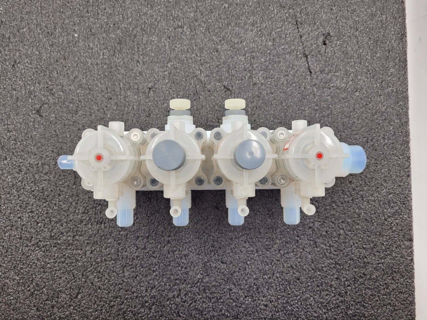 Furon High Purity Regulated Valve Bank Assembly 1112430-004 1110655 1112331
