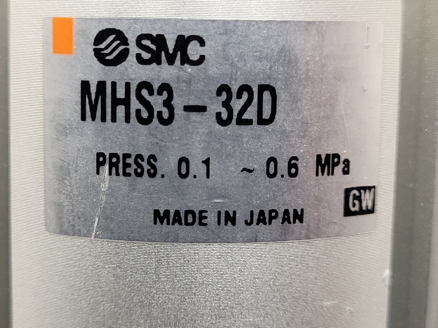SMC Pneumatic Cylinder 3 Finger Rotary Gripper MHS3-32D MHS332D