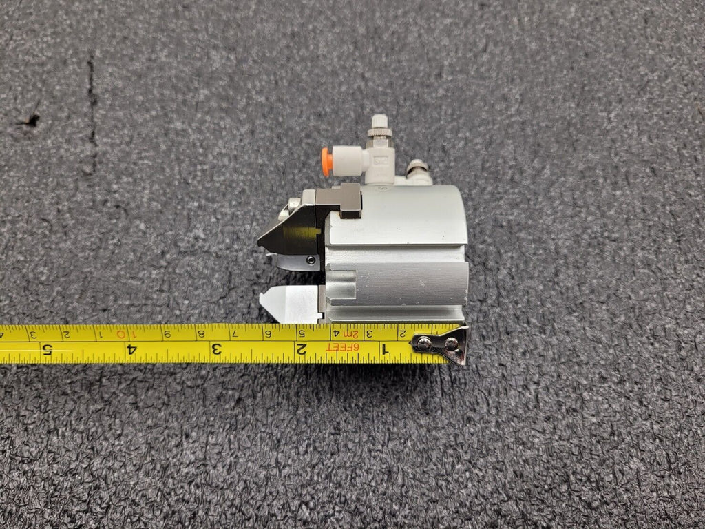 SMC Pneumatic Cylinder 3 Finger Rotary Gripper MHS3-32D MHS332D