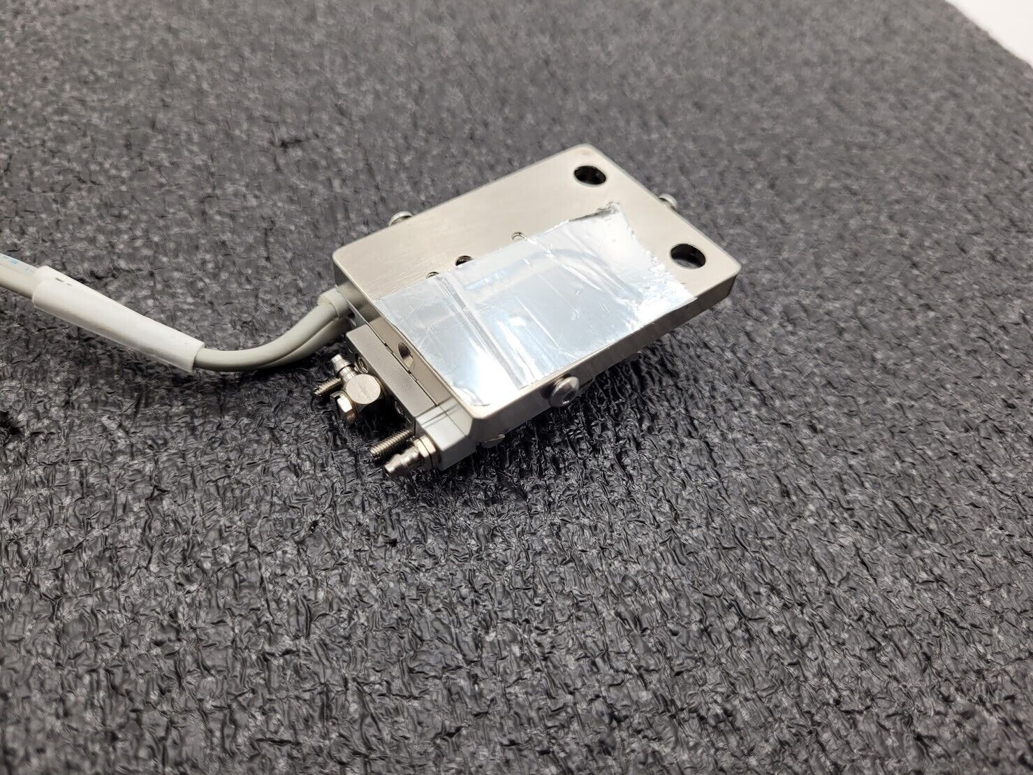 SMC 11-MXJ4L-5CP Guided Slide Cylinder Table 2x D-M9N Sensors