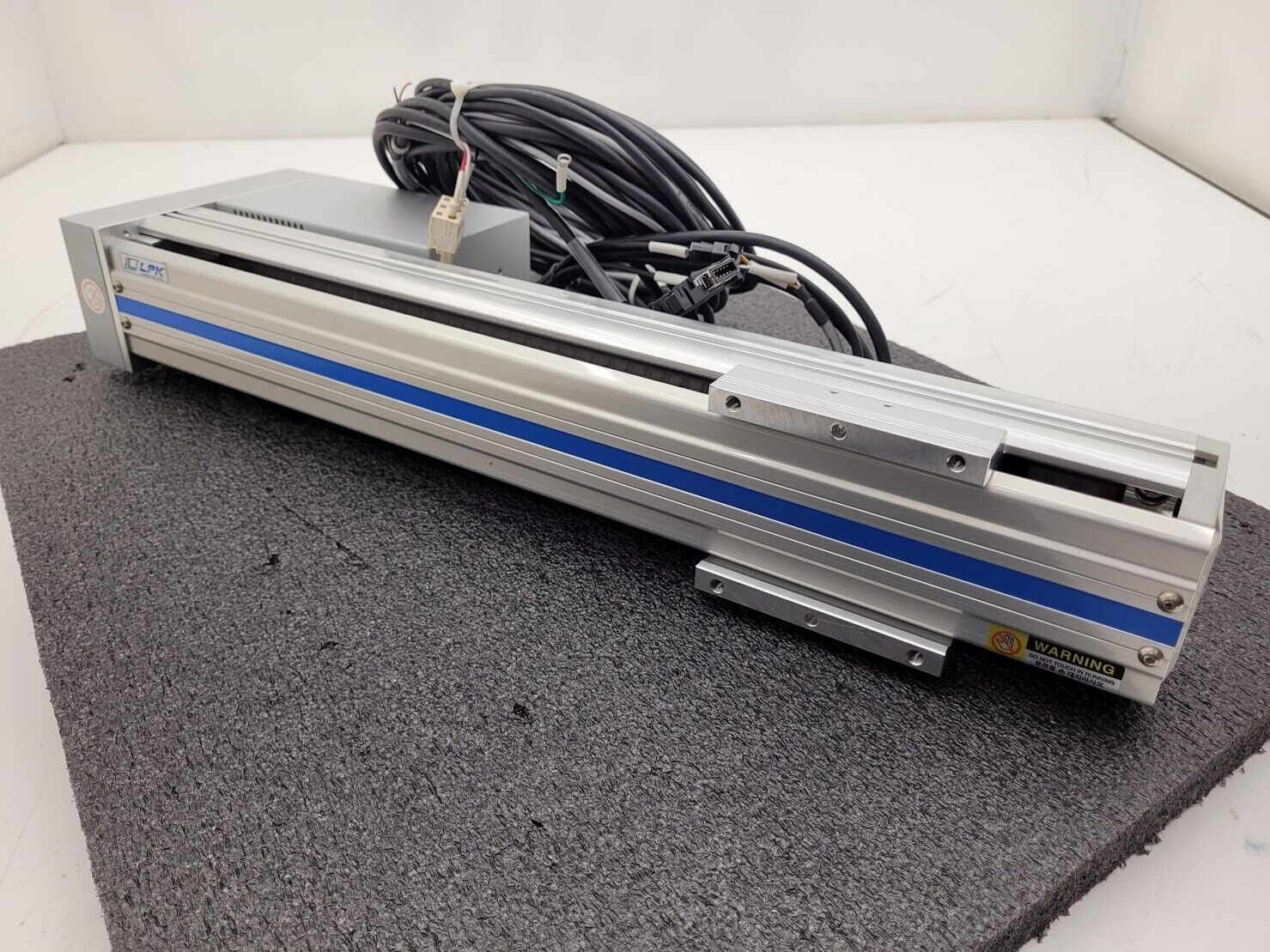 Mitsubishi Ball Screw Actuator LP090-UT-350L-20B-N MR-J3-20A 200W Drive