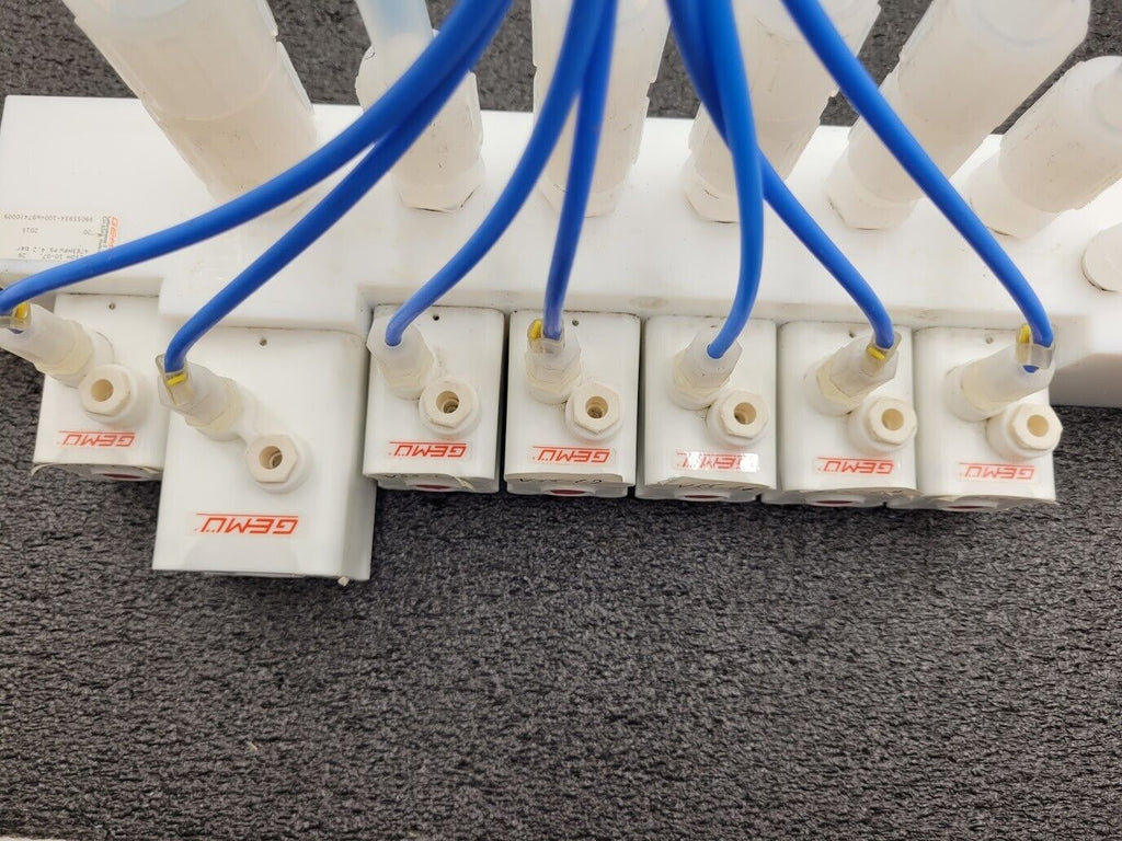 Gemu 7 Valve High Purity Diaphragm Shutoff Manifold Valve PN6 PTFE "C"