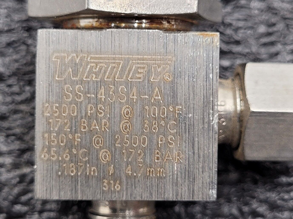 Whitey SS-43S4-A Stainless Steel 1/4 turn Ball Shutoff Valve