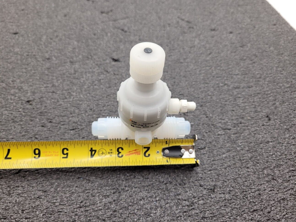 SMC LVQ40-Z13N-6 High Purity Pneumatic Diaphragm Valve 80PSI 1/2" Flare PFA