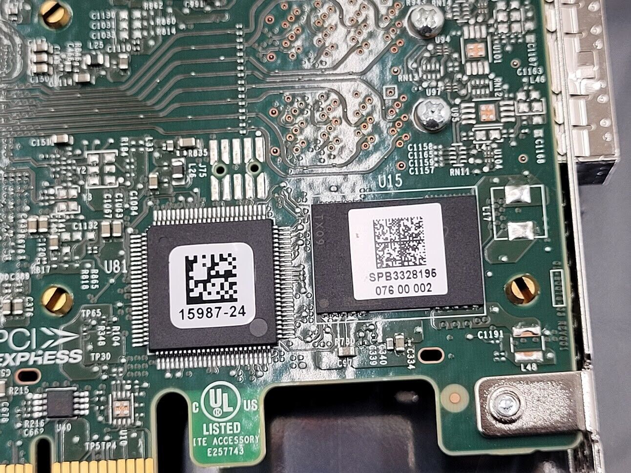 Broadcom MegaRAID 9580-8i8e Storage Controller (RAID) 05-50076-00 Low Profile