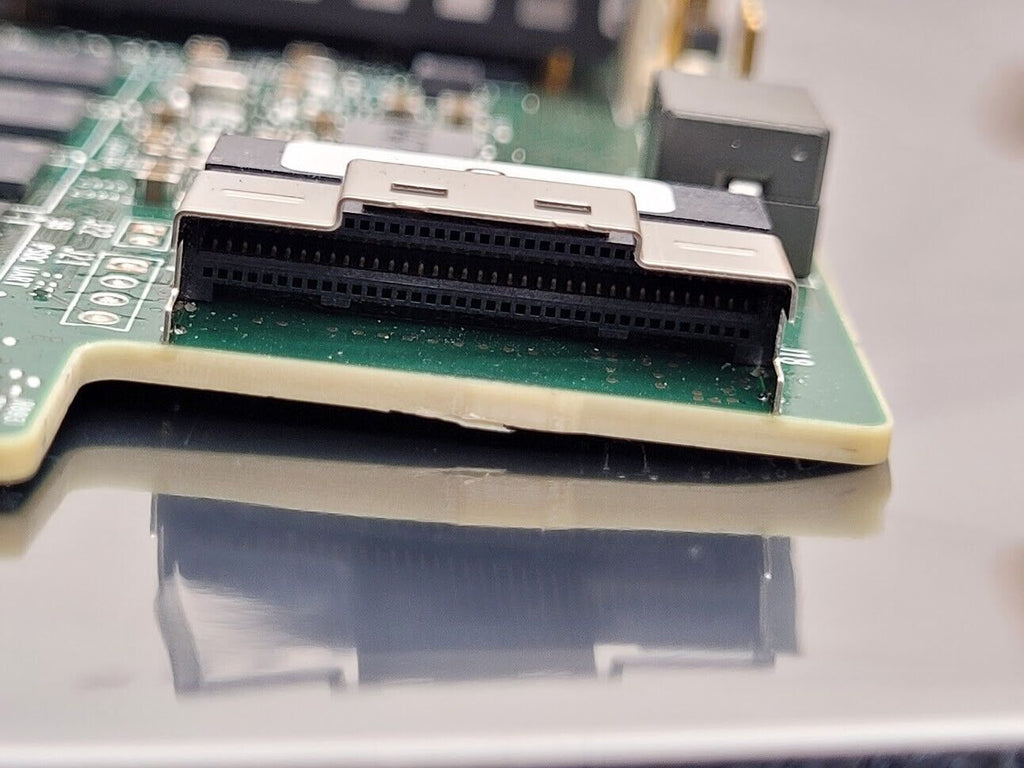 Broadcom MegaRAID 9580-8i8e Storage Controller (RAID) 05-50076-00 Low Profile