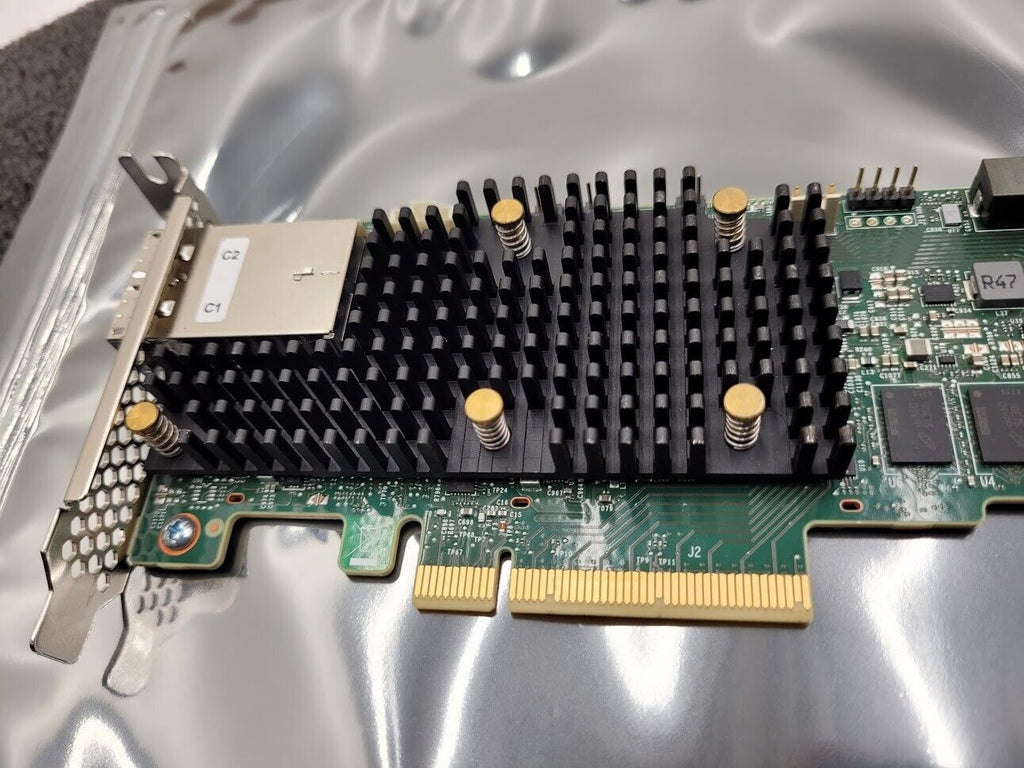 Broadcom MegaRAID 9580-8i8e Storage Controller (RAID) 05-50076-00 Low Profile