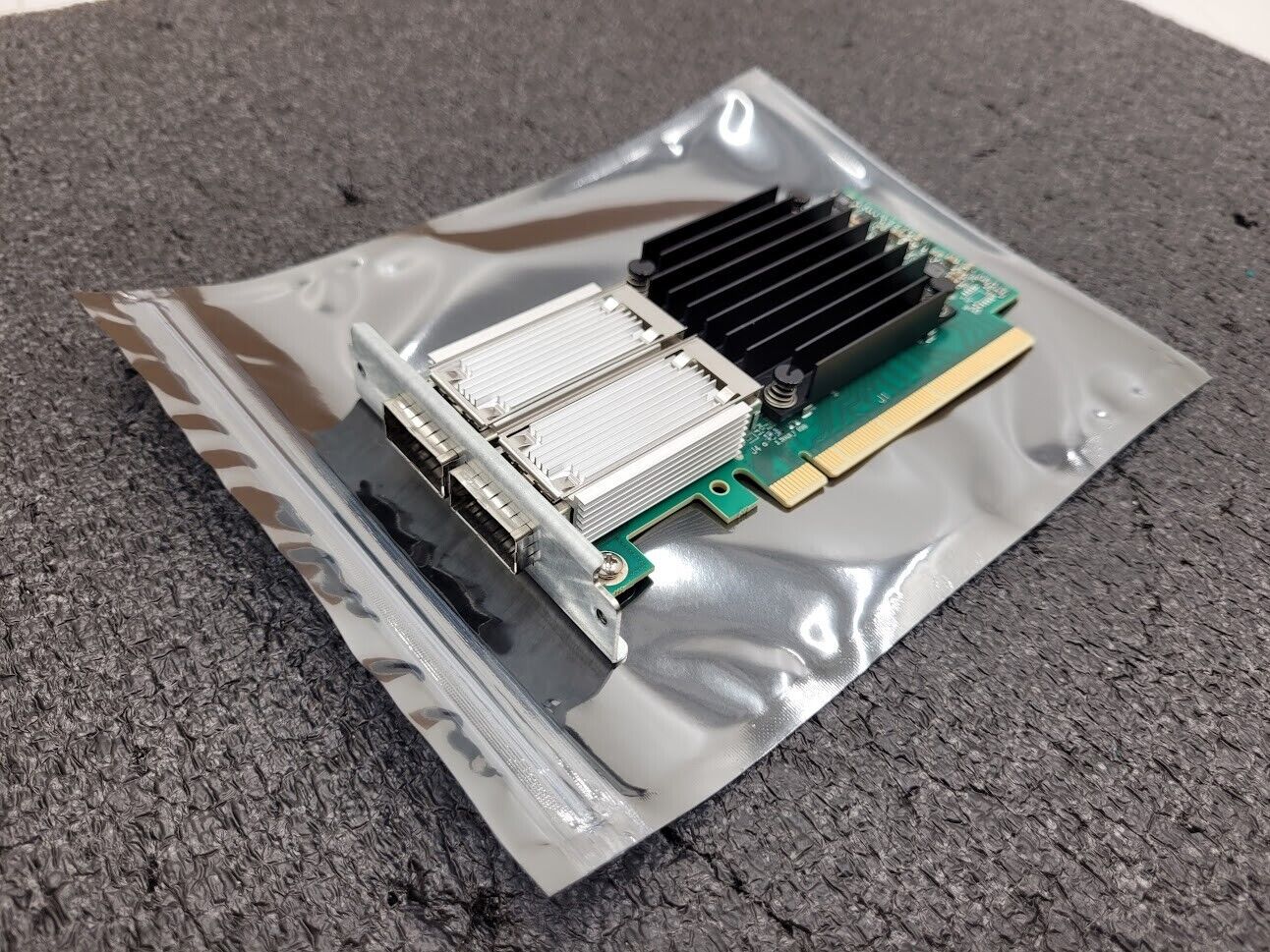 Mellanox ConnectX-4 EDR+ CX456A 100Gb 2xPort QSFP28 Full Height PCI Card