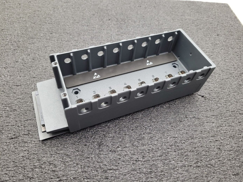 National Instruments NI cRIO-9118 8-Slot FPGA Chassis 196604B-08L Working Pull