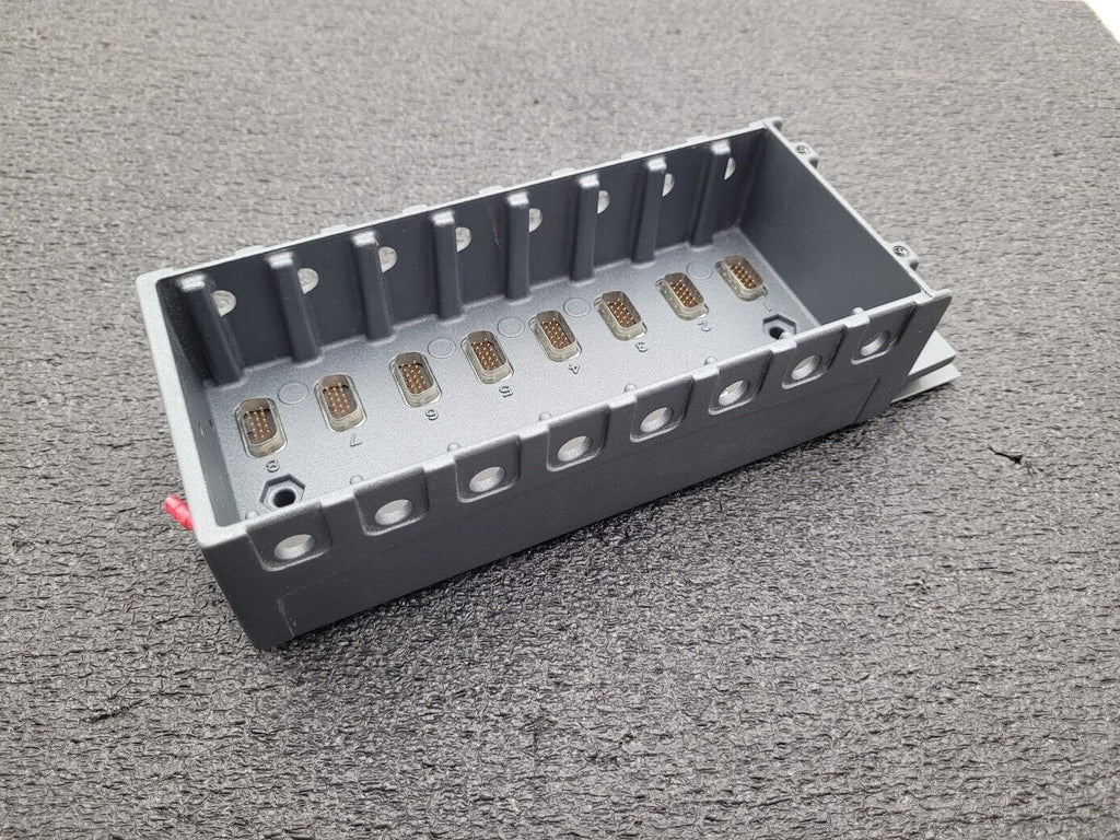 National Instruments NI cRIO-9118 8-Slot FPGA Chassis 196604B-08L Working Pull