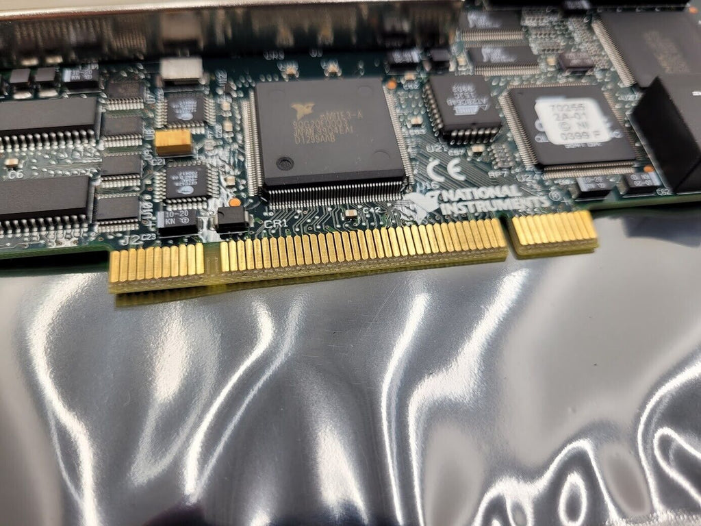 National Instruments NI PCI-MIO-16XE-10 (PCI-6030E) Multifunction DAQ Card