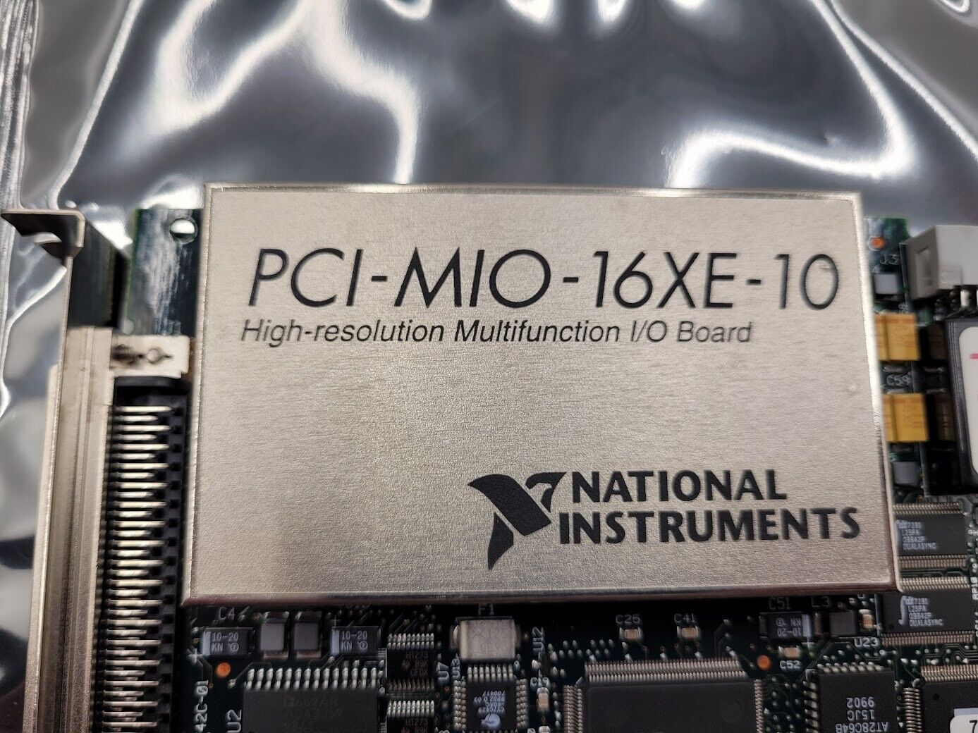 National Instruments NI PCI-MIO-16XE-10 (PCI-6030E) Multifunction DAQ Card