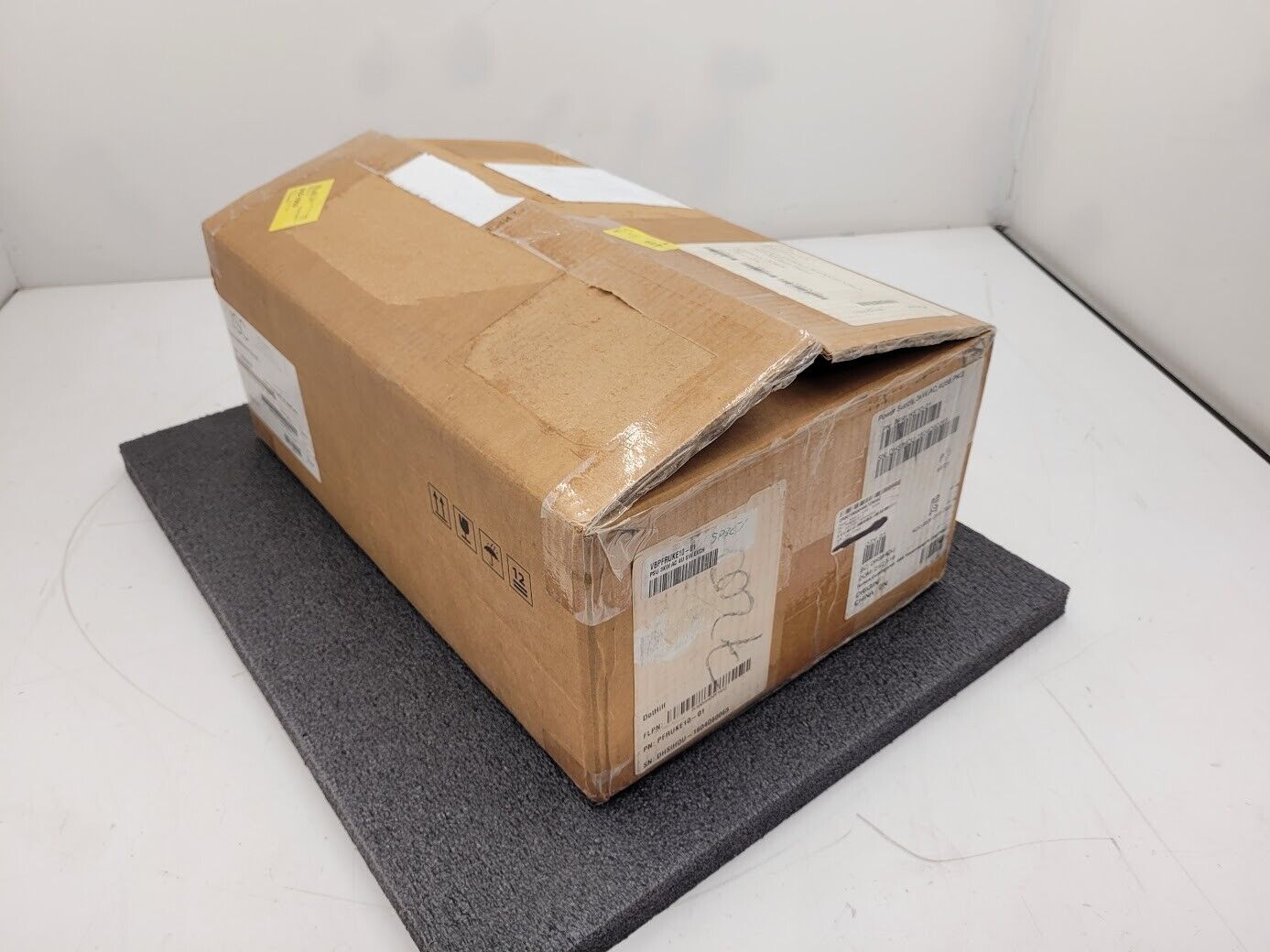 Artesyn DS3000PE-3-403 12V 3000W Server Power Supply 81-00000093-00-01 Unused