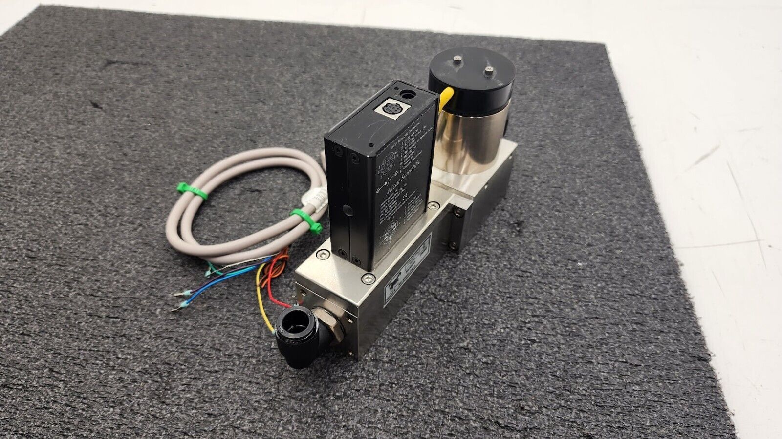 Alicat Scientific MC-250SLPM-D Air GAS Digital Mass Flow Meter Controller