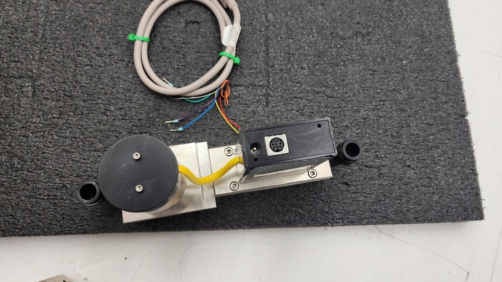 Alicat Scientific MC-250SLPM-D Air GAS Digital Mass Flow Meter Controller