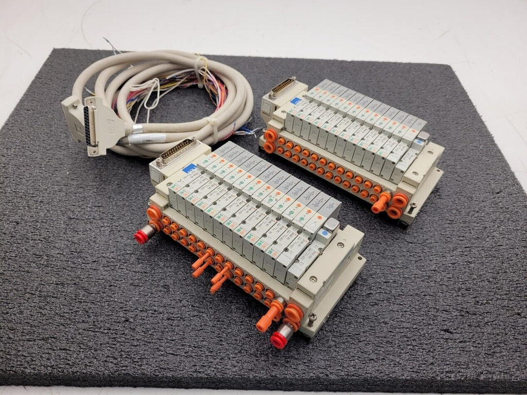 2x SMC Valve Block Solenoid Manifold SV1A00-5FU SV1100-5FU 24VDC 26 Valves Lot C