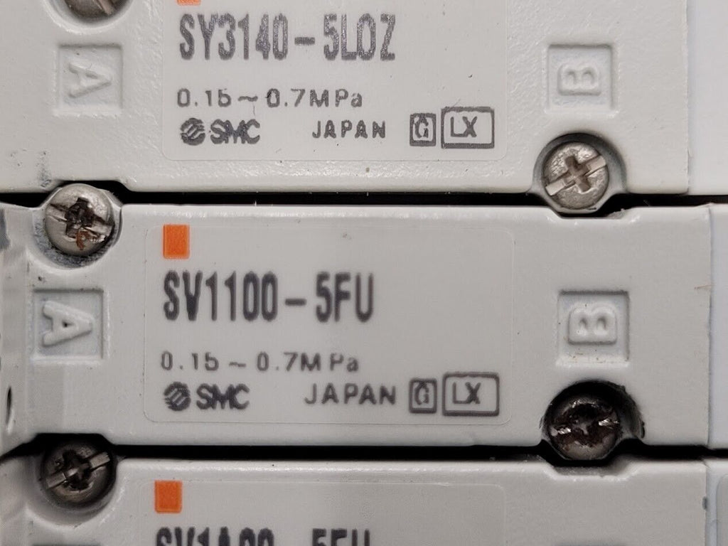 2x SMC Valve Block Solenoid Manifold SV1A00-5FU SV1100-5FU 24VDC 26 Valves Lot C