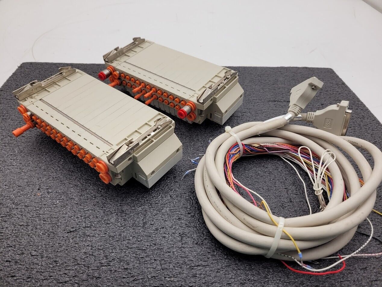 2x SMC Valve Block Solenoid Manifold SV1A00-5FU SV1100-5FU 24VDC 26 Valves Lot C