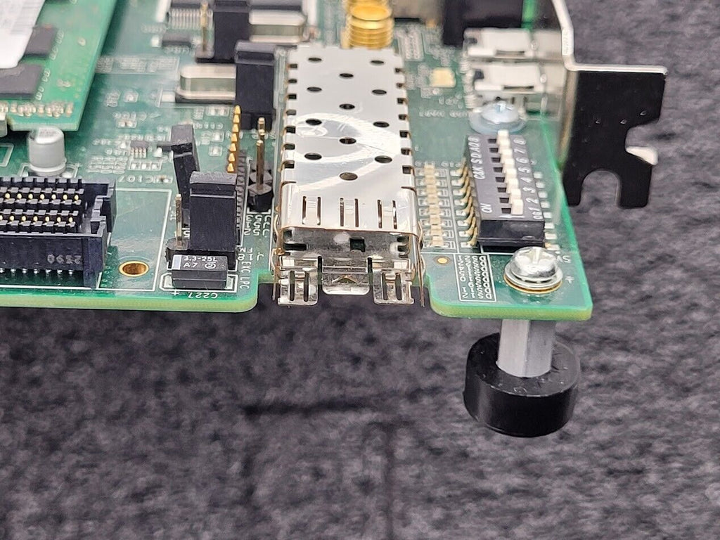 Xilinx Virtex ML605 REV D Evaluation Board HW-V6-ML605 Power On Tested