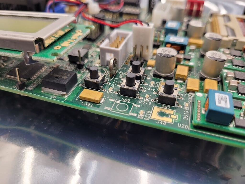 Xilinx Virtex ML605 REV D Evaluation Board HW-V6-ML605 Power On Tested