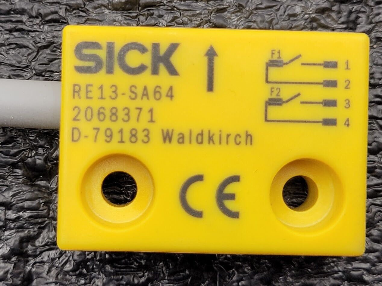 6x Sick RE13-SA64 Magnetic Reed Switch Magnet NO/NC Cable Connector Flange Mount