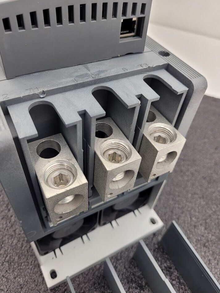 ABB Soft Starter Softstart PSE142-600-70 Motor Drive 208-600VAC 142A Modbus RTU