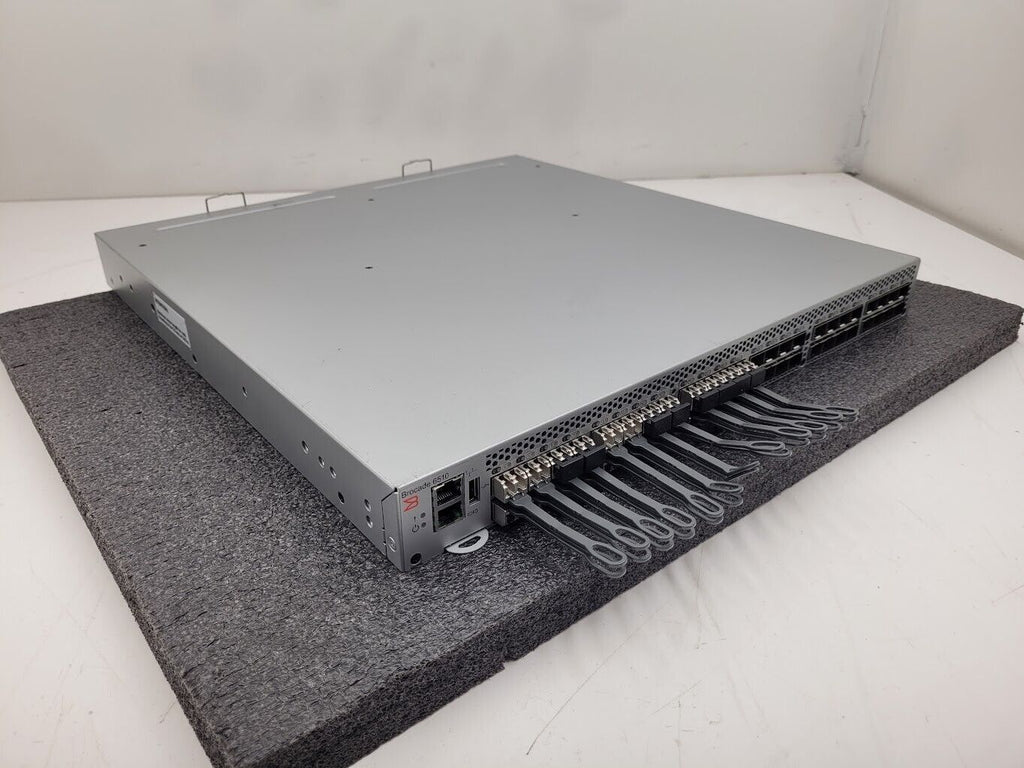 Brocade 6510 24-Port Fiber Switch 6510-24-16G-R 24 ports active w/24 SFP + 2 Pwr