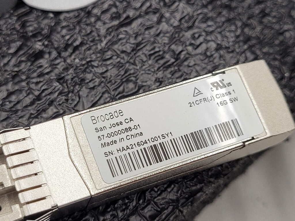 Brocade 6510 24-Port Fiber Switch 6510-24-16G-R 24 ports active w/24 SFP + 2 Pwr