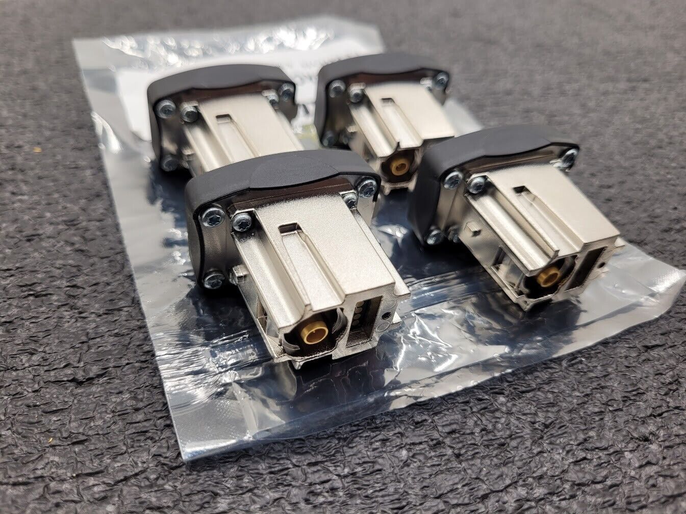 Lot of 4x Tektronix TCA-SMA TekConnect-to-SMA Adapter 50 Ohms/DC TO 18GHZ