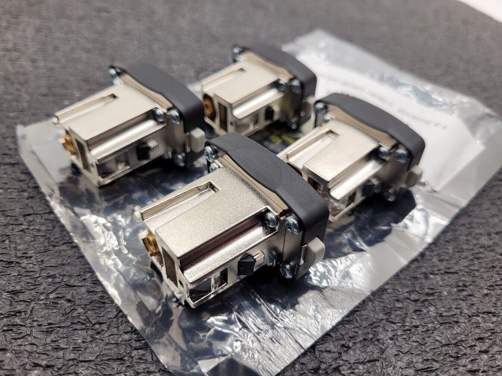 Lot of 4x Tektronix TCA-SMA TekConnect-to-SMA Adapter 50 Ohms/DC TO 18GHZ