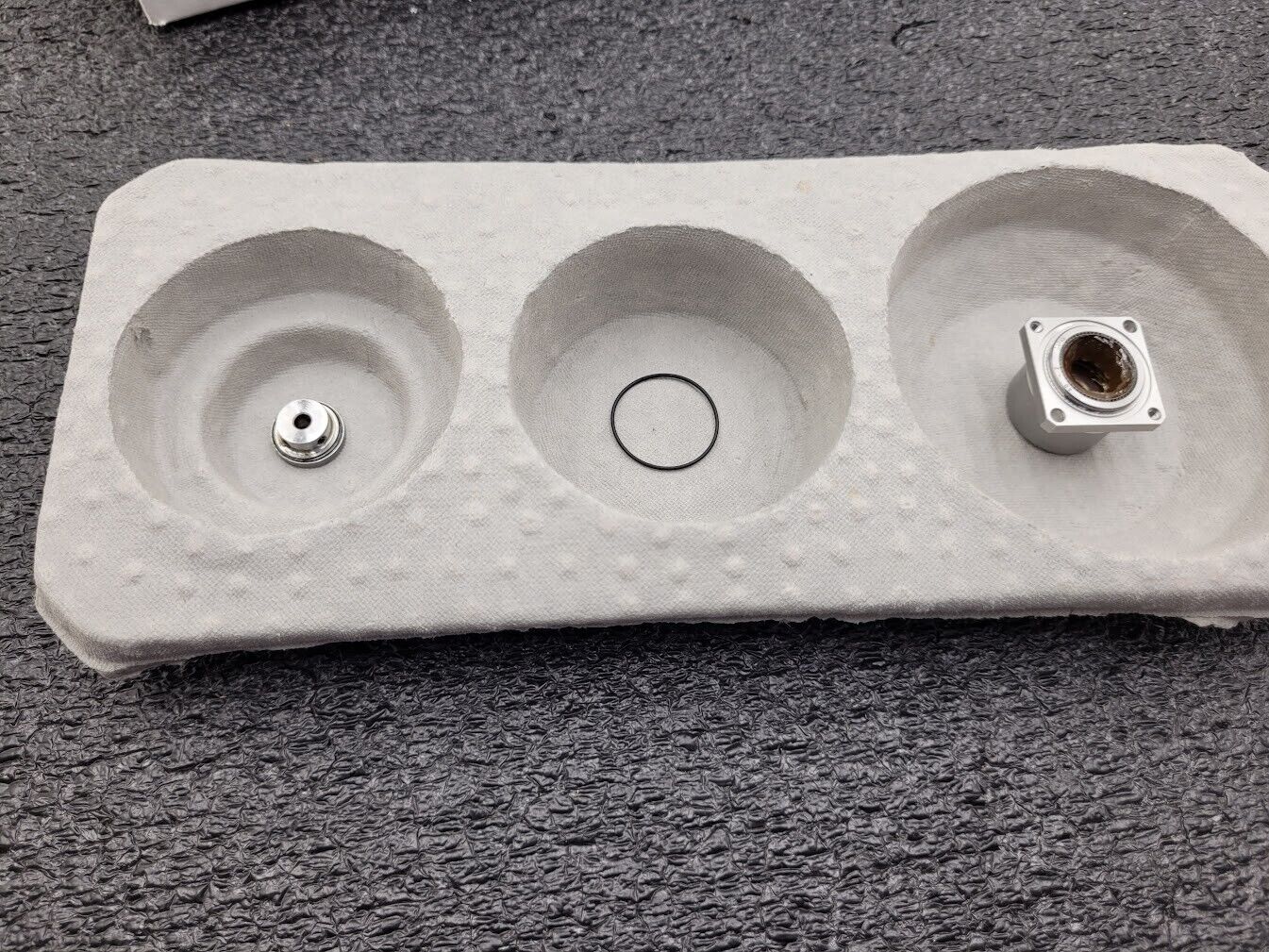 Harmonic Drive Systems CSF-5-30-2XH-F Axis Drive Reducer 1/30 Ratio